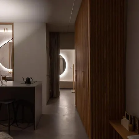 Boheme House Aparthotel 4*