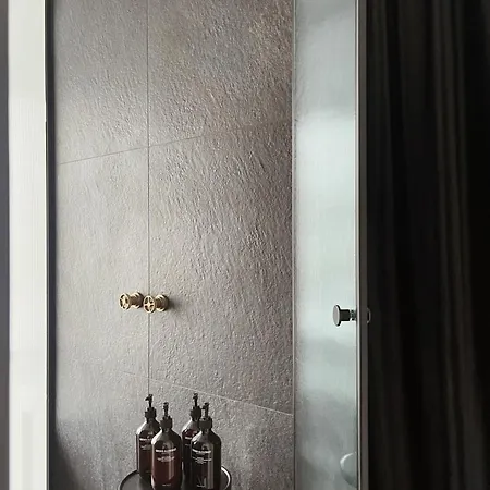 Boheme House 아파트호텔 *