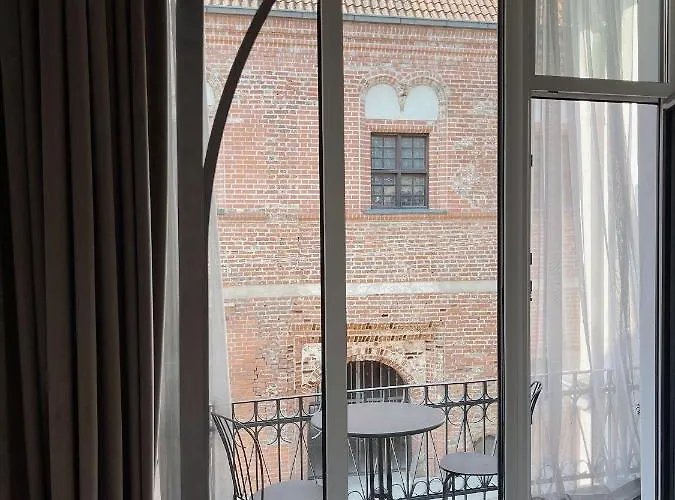 Boheme House 公寓式酒店 考纳斯