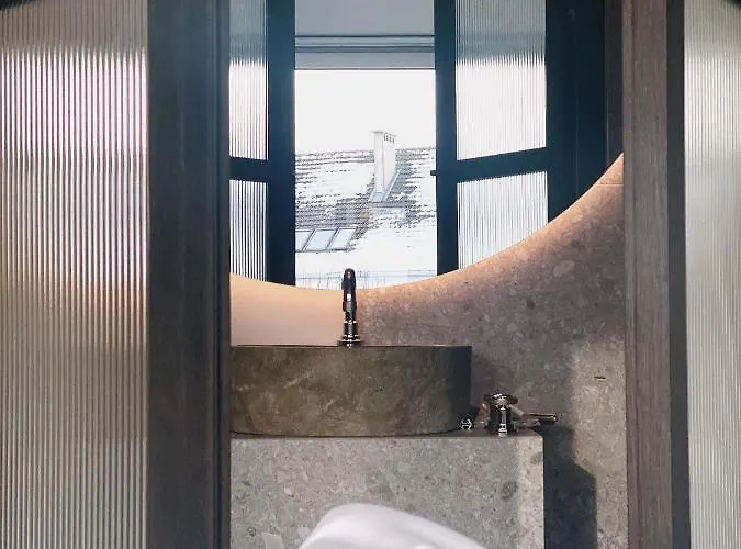 Boheme House מלון דירות 4*